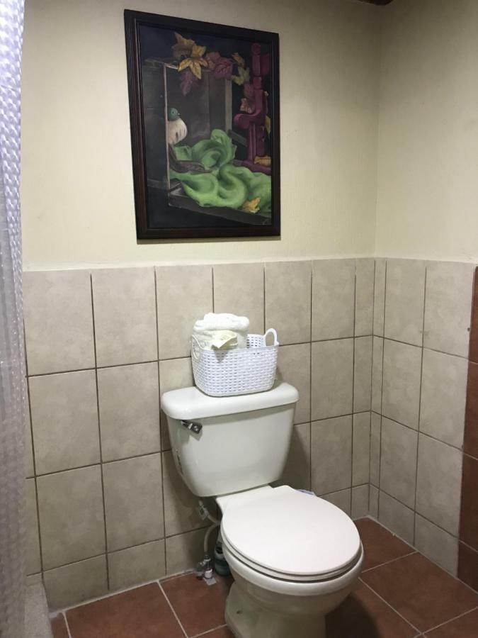 Casa Irma Hotel Guatemala City Екстериор снимка