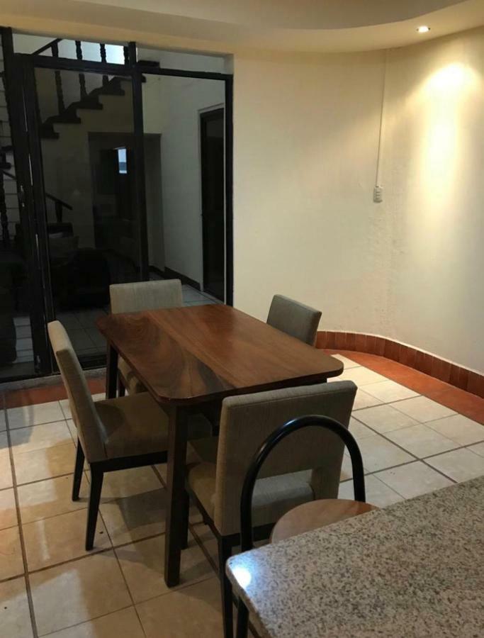 Casa Irma Hotel Guatemala City Екстериор снимка