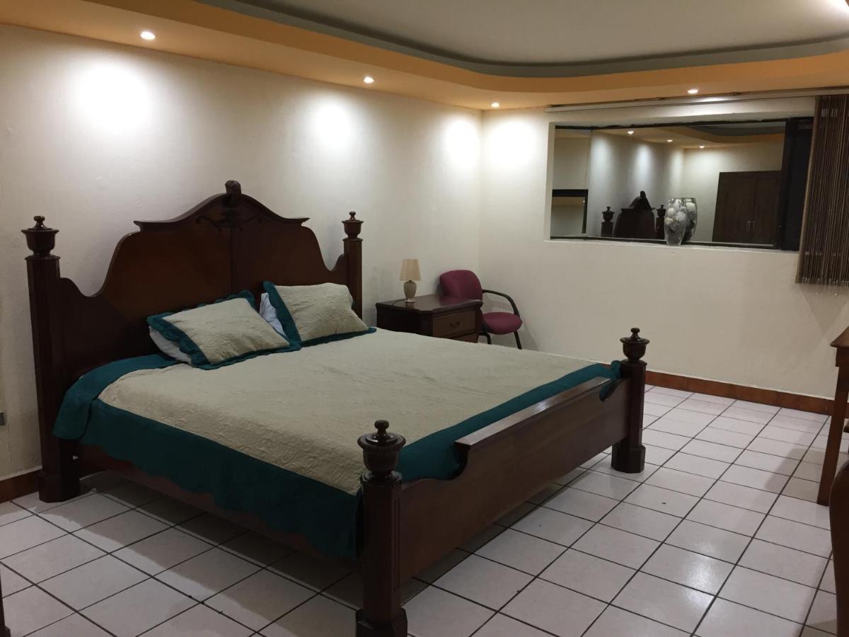 Casa Irma Hotel Guatemala City Екстериор снимка